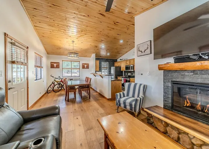 Cozy In Bison Ranch